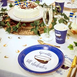 Bildspel - Papperstallrikar Grattis till Studenten