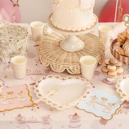 Bildspel - Papperstallrikar Hjärta