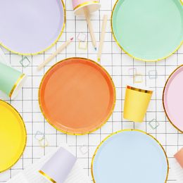 Bildspel - Papperstallrikar Pastell