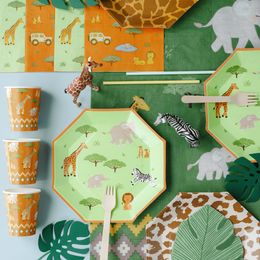 Bildspel - Papperstallrikar Safari Party
