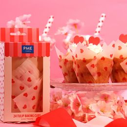 Bildspel - PME Muffinsformar Love Hearts