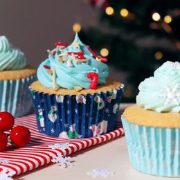 Bildspel - PME Muffinsformar med Folie Snögubbar