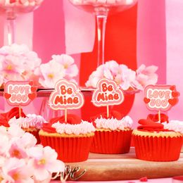 Bildspel - PME Tårtdekorationer Retro Valentine