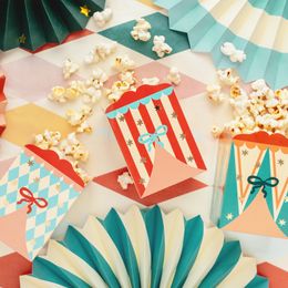 Diaesitys - Popcornkupit Sirkus