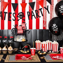 Bildspel - Popcornbägare Röda Randiga