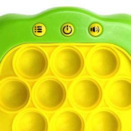 Lysbildefremvisning - Quick Push Fidget Toy Spill