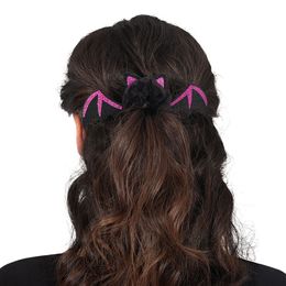 Lysbildefremvisning - Scrunchie Flaggermus