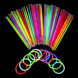 Bildspel - Självlysande Armband