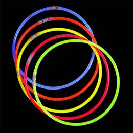 Selvlysende Halskæde