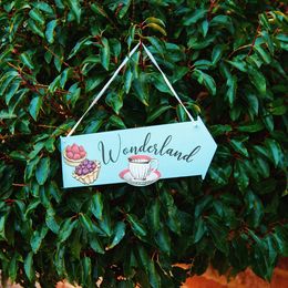 Diaesitys - Kyltit Tekstillä Alice Wonderland