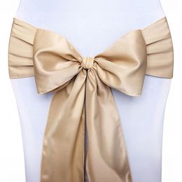 Stolsløyfer i Sateng Lys gull