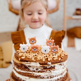 Lysbildefremvisning - Kakelys Bjørner