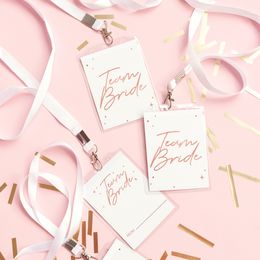 Lysbildefremvisning - Team Bride navneskilt på nøkkelbånd