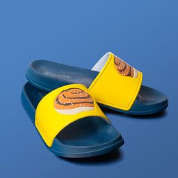 Bildspel - Tofflor Kanelbulle