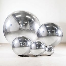 Bildspel - Uppblåsbar Spegelboll Silver