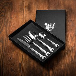 Bildspel - Verktygsbestick i Presentask