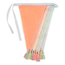 Lysbildefremvisning - Vimpelgirlander av Stoff Pastell