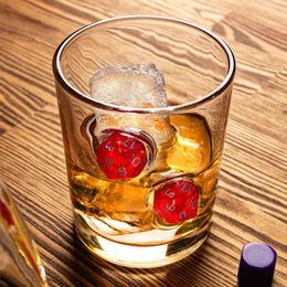 Bildspel - Whiskyglas med Tärningar